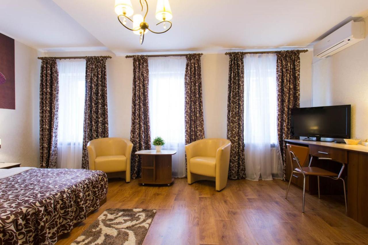 Excellent Studio Apartment In The Center - Kravtsova Lane 13B ハルキウ エクステリア 写真