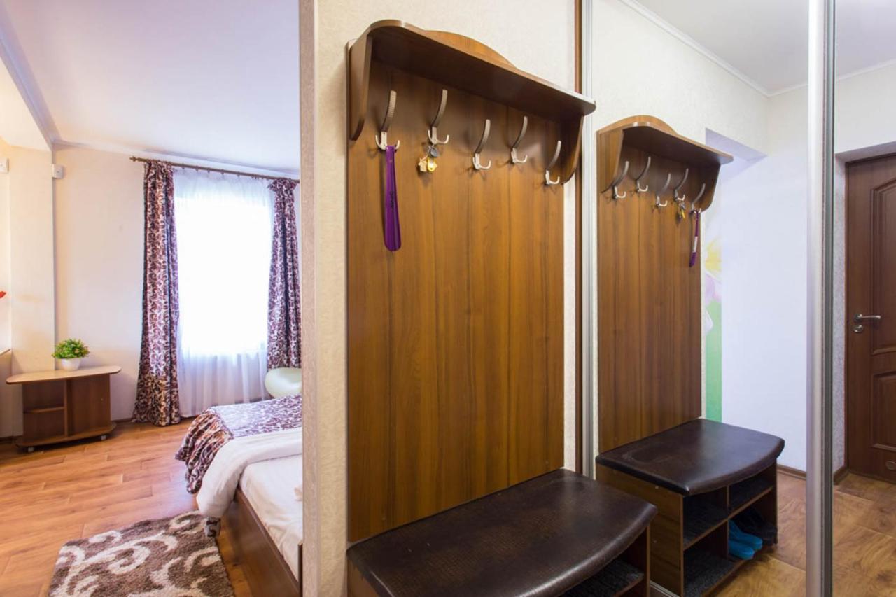 Excellent Studio Apartment In The Center - Kravtsova Lane 13B ハルキウ エクステリア 写真