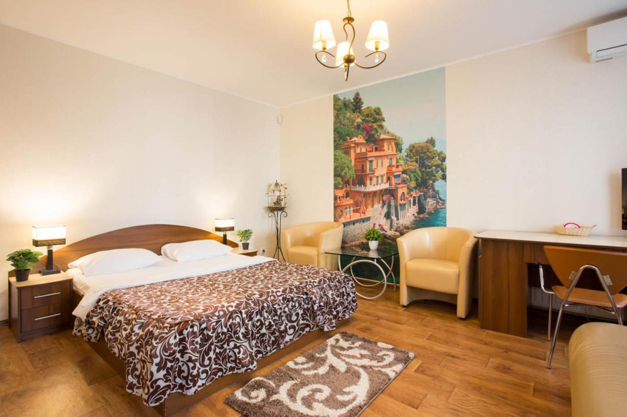 Excellent Studio Apartment In The Center - Kravtsova Lane 13B ハルキウ エクステリア 写真