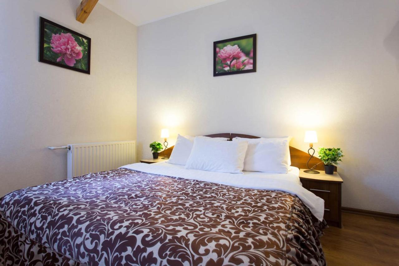 Excellent Studio Apartment In The Center - Kravtsova Lane 13B ハルキウ エクステリア 写真