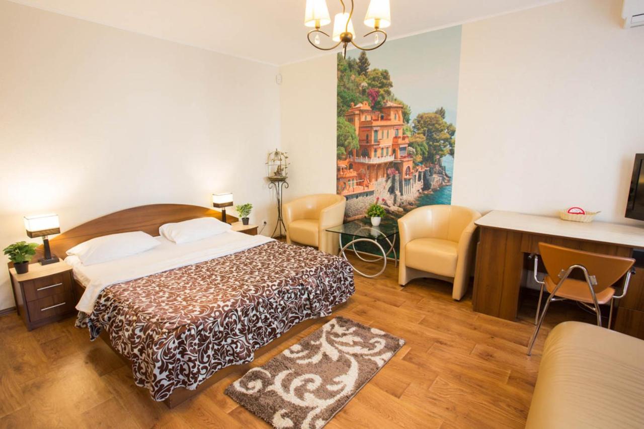 Excellent Studio Apartment In The Center - Kravtsova Lane 13B ハルキウ エクステリア 写真