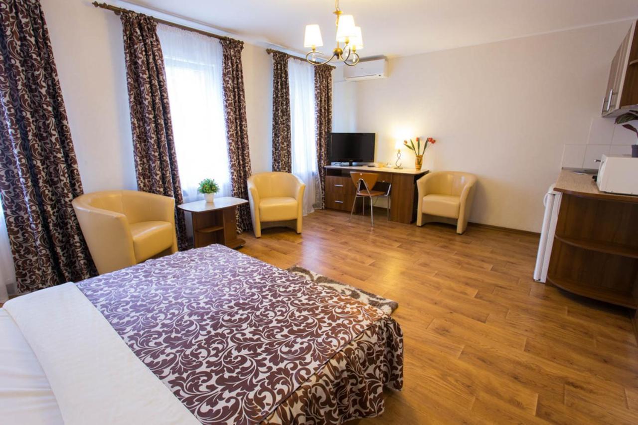 Excellent Studio Apartment In The Center - Kravtsova Lane 13B ハルキウ エクステリア 写真