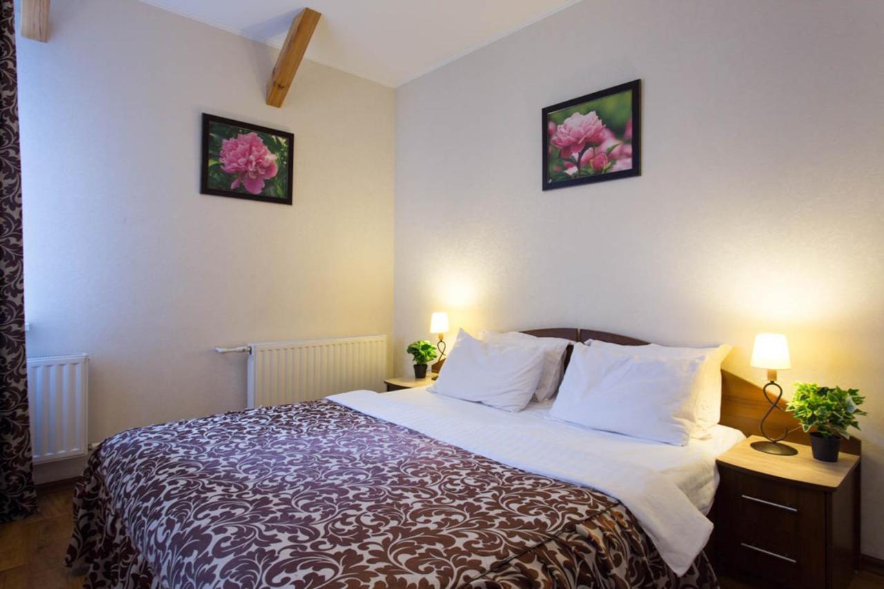 Excellent Studio Apartment In The Center - Kravtsova Lane 13B ハルキウ エクステリア 写真