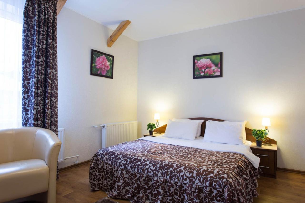 Excellent Studio Apartment In The Center - Kravtsova Lane 13B ハルキウ エクステリア 写真