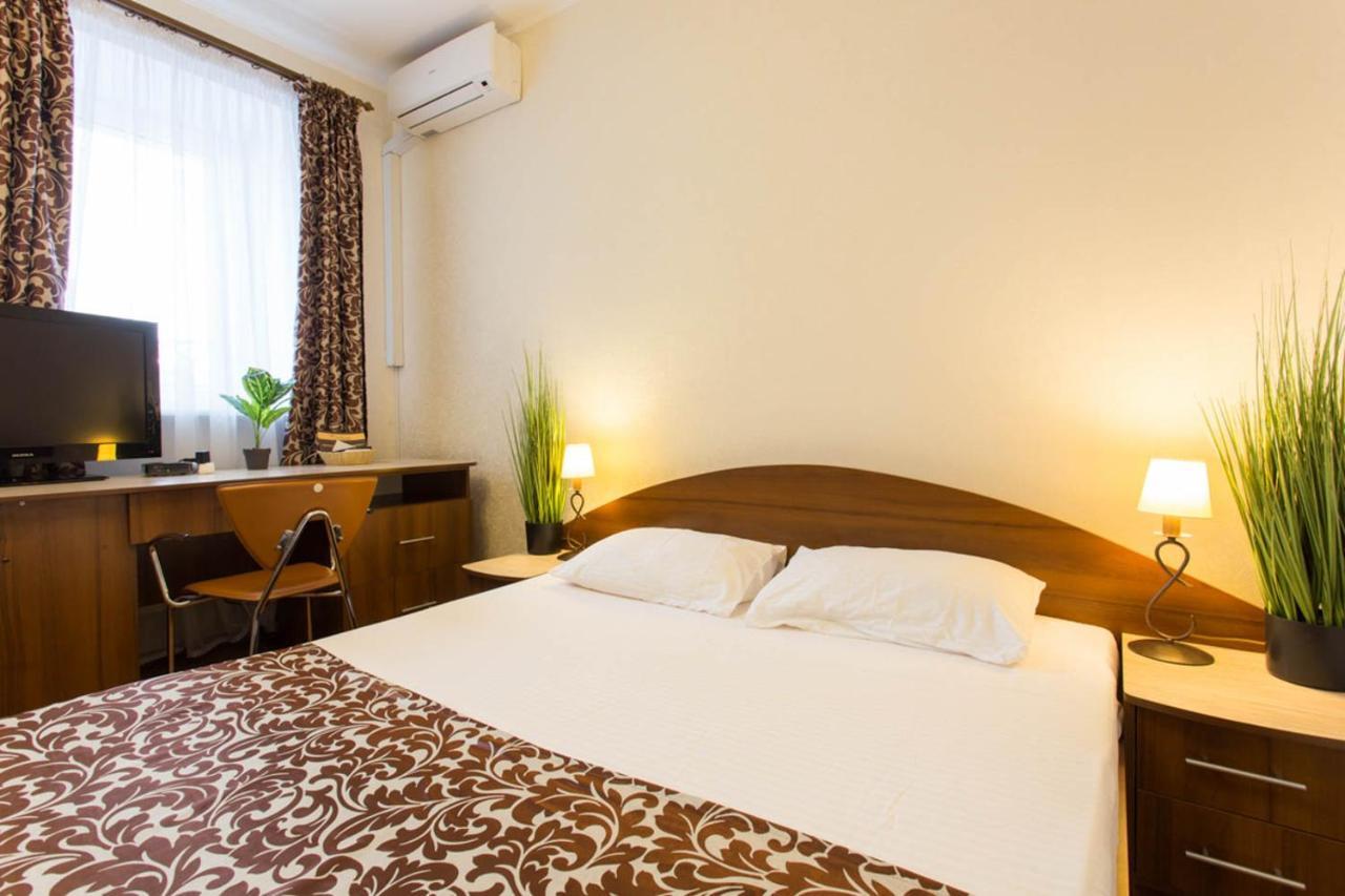 Excellent Studio Apartment In The Center - Kravtsova Lane 13B ハルキウ エクステリア 写真
